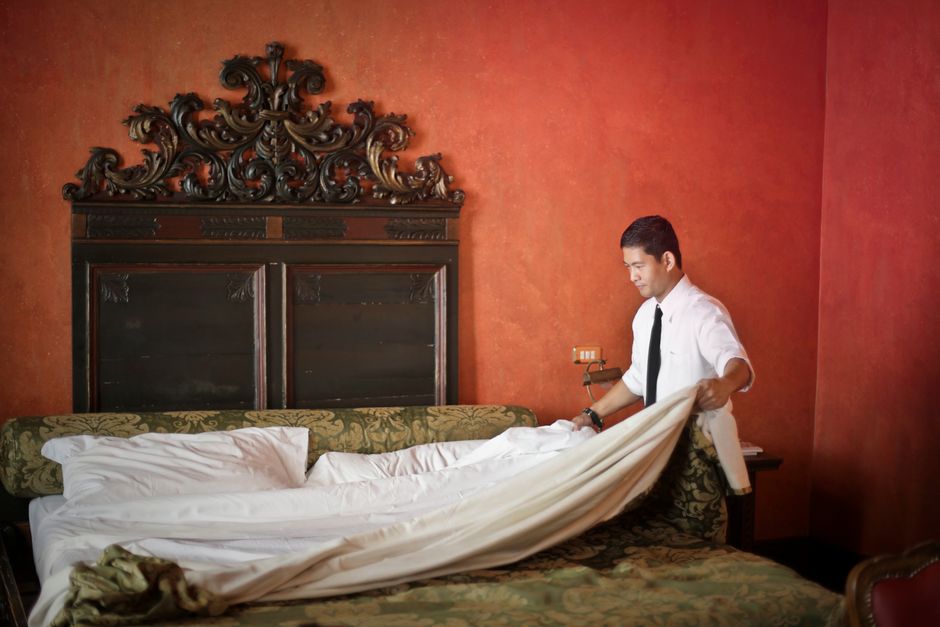 Small-Hotel Check-In Habits That Save Arrival-Day Time
