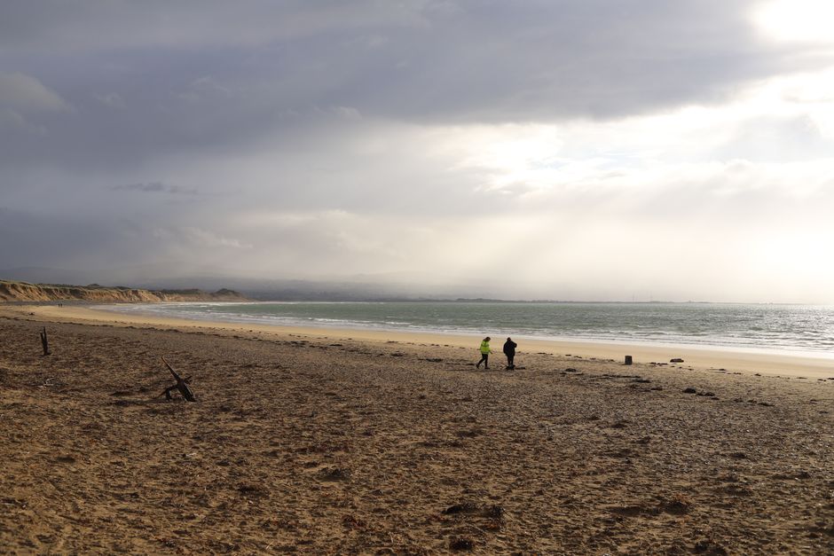 6 Layers for Coastal Winter Walks With Lighter Packs